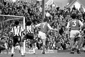 Images Dated 13th February 1982: Division 1 football. Arsenal 1 v. Notts County. February 1982 LF08-28-057