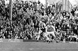 Images Dated 13th February 1982: Division 1 football. Arsenal 1 v. Notts County. February 1982 LF08-28-005