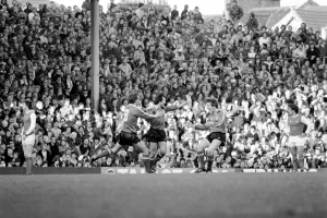 Division 1 football. Arsenal 2 v. Sunderland 2. October 1980 LF04-44-041