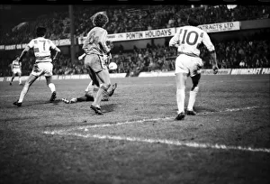 Division 2 football. Chelsea 1 v. Oldham o. November 1980 LF05-11-114