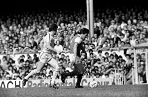Division One Football 1980 / 81 Season Arsenal v Leeds United, Highbury
