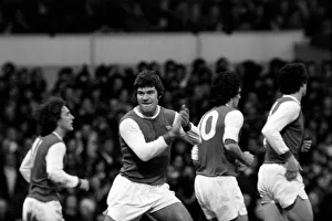Division One Football, local derby match between Tottenham Hotspur