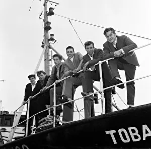 00667 Prints: Dockside Dandies including David Goldspink, 17, Ray Winney, 16, Johnny Ball, 16