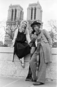 00512 Prints: Doctor Who, actor Tom Baker - the 4th Doctor - pictured with fellow Time Lord Romana