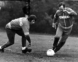Track Suit Prints: Don Revie joins in on the training to beat Mick Channon May 1976 ***