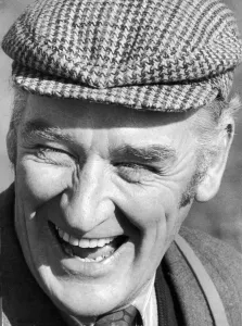 00364 Prints: Donald Ginger'McCain, the trainer of famous racehorse Red Rum