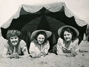 Doreen Hail, Margaret & Maureen Bates from Coventry get into the bank holiday spirit