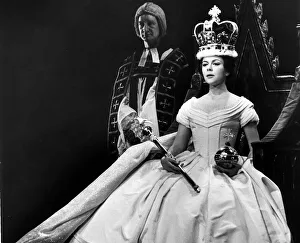 Septre Prints: Dorothy Tutin actress March 1965 as Queen Victoria in Bristol Old Vic presentation of