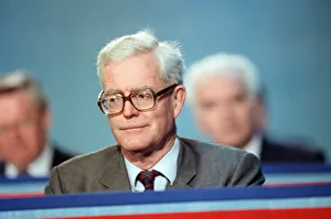 Campaigns Prints: Douglas Hurd at the launch of the Conservative party election manifesto. 18th March 1992