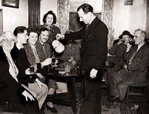 00067 Prints: Drink Public Houses Interiors Len Pinn at his pub The Prince of Wales