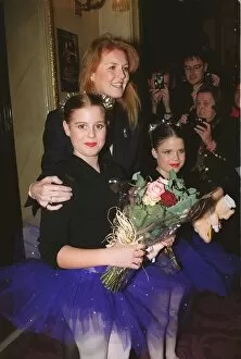 Images Dated 5th December 1999: Duchess of York with Princess Beatrice December 1999 Duchess of York Sarah Ferguson