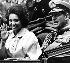 01429 Prints: DUKE OF EDINBURGH, PRINCE PHILIP ARCHIVE - Prince Philip with Queen Raja of Malaysia