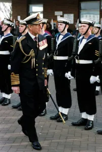 01440 Prints: THE DUKE OF EDINBURGH. PRINCE PHILIP INSPECTING ROYAL NAVY TROOPS. MARCH 1993