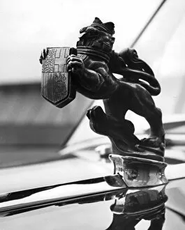 01428 Collection: The Duke Of Edinburghs car mascot. April 1963