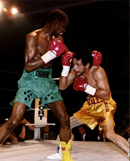 Duke McKenzie Boxing left Beats Canizales for World title fight