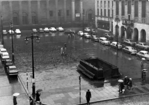 Square Prints: Dundee City Square yesterdayall these motorists were allowed to park only long enough to