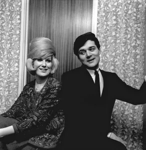 Country And Western Prints: Dusty Springfield singer with pop star Eden Kane Feb 1964 in her dressing room