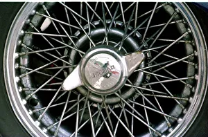 00143 Prints: E-TYPE JAGUAR FEATURE AUGUST 1997 ALLOY WHEEL SPOKES
