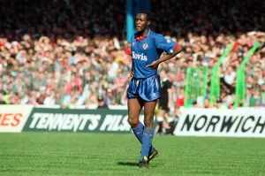 00246 Prints: Earl Barrett. FA Cup. Manchester United 3 v Oldham Athletic 3