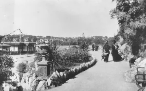 1900 Prints: The eastern entrance to Rock Walk. The urn has long gone but the benches survive