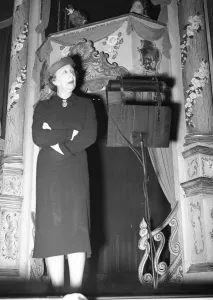 Arms Folded Prints: Edith Evans addresses an Equity meeting held at the Wyndhams Theatre 22nd May 1951