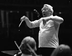 Edward Heath rehearsing the 107 strong European Community Youth Orchestra at the Royal