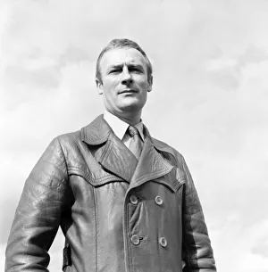 Edward Woodward actor who plays the role of David Callan in ITV