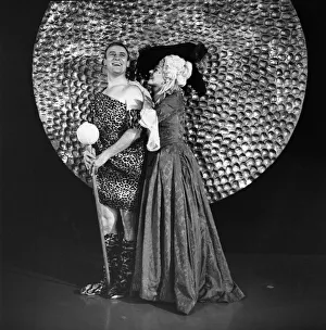 00114 Prints: Edward Woodward & Margaret Lockwood rehearse for a sketch to be aired for a Christmas TV