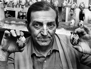 Christian Prints: Egg man, Jack Craig, holds up two of his portraits of former heavyweight boxing champions