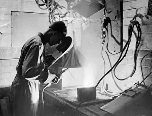 Electronic welding at Loughborough Engineering College. 10th August 1935