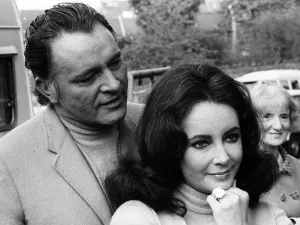 Engagement Prints: Elizabeth Taylor actress May 1968 with Richard Burton Diamond ring