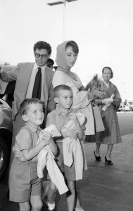 Elizabeth Taylor Sept 1959 and Husband Eddie Fisher with her Children Michael