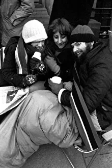 00497 Prints: Elton John fans spent the night in sub-zero temperatures to make sure of getting tickets