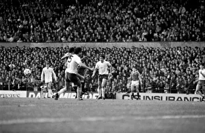 00211 Prints: Emglish League Division One match. Manchester United 1 v Tottenham Hotspur 0