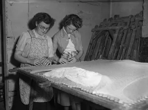 01299 Prints: Employees at The Shawl Factory of GH Hurt and Son in Nottingham seen here attaching a