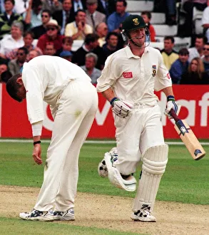 Engand v South Africa Cricket 5th test Headingley aug 1998 Dominick Cork can not