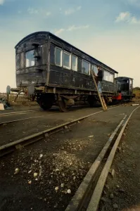 Carriage Prints: Engineer Ian Cowan takes a look at the rare Victorian saloon carriage on 1st October 1990