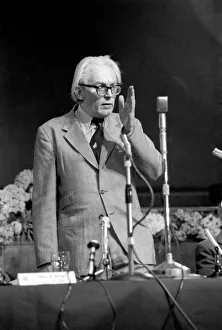Election Prints: Engineers Union Conference: Employment Secretary Michael Foot spoke to the Amalgamated