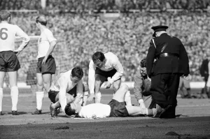 England 2-2 Scotland, 1965 British Home Championship, Wembley Stadium, London