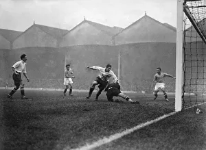 01364 Prints: England 3-2 Italy, International Friendly match at Arsenal Stadium, Highbury, London