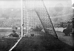 England 5-4 Czechoslovakia, International Friendly at White Hart Lane, High Road