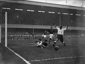01364 Prints: England 6-2 Hungary, International Friendly at Arsenal Stadium, Highbury, London