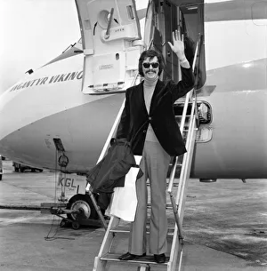 England Cricket: Mike Denness. MCC Cricket Team arrive home after their tour of Australia