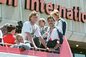 Parades Prints: The England football team arrive at Luton airport after returning from the World Cup