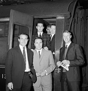 00752 Prints: England football team leave Paddington Station for Cardiff where they will play Wales in