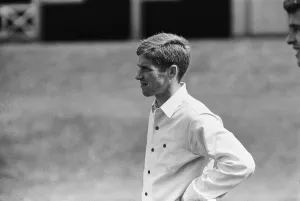 00266 Prints: England footballer Alan Ball relaxes with a game of cricket the day before taking part in