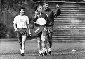 00302 Collection: England footballer Paul Gascoigne giving the finger during a training session alongside