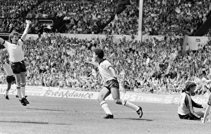 01255 Prints: England v Netherlands Schoolboy International at Wembley Stadium, Saturday 9th June 1984