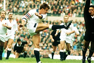 00004 Prints: England v New Zealand Rugby Union World Cup 1991 Rob Andrew drop kicks the ball