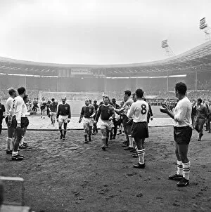 Images Dated 15th January 2016: England v Rest of the World football match at Wembley stadium to celebrate 100 years of